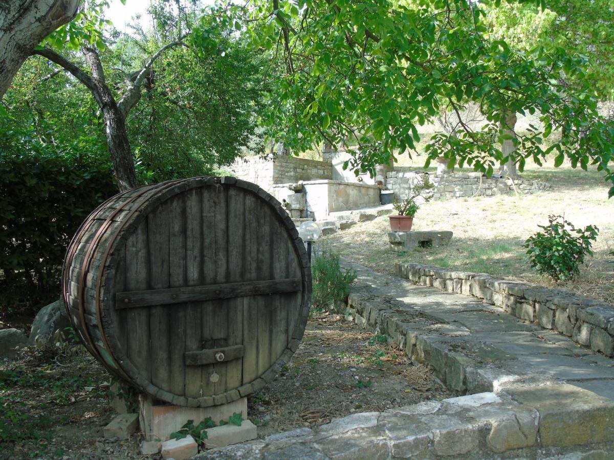 טודי Agriturismo Camera Rosa מראה חיצוני תמונה