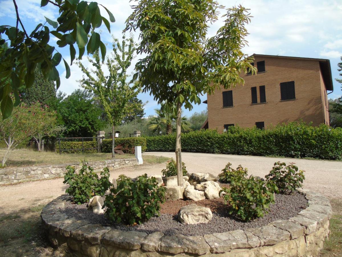 טודי Agriturismo Camera Rosa מראה חיצוני תמונה